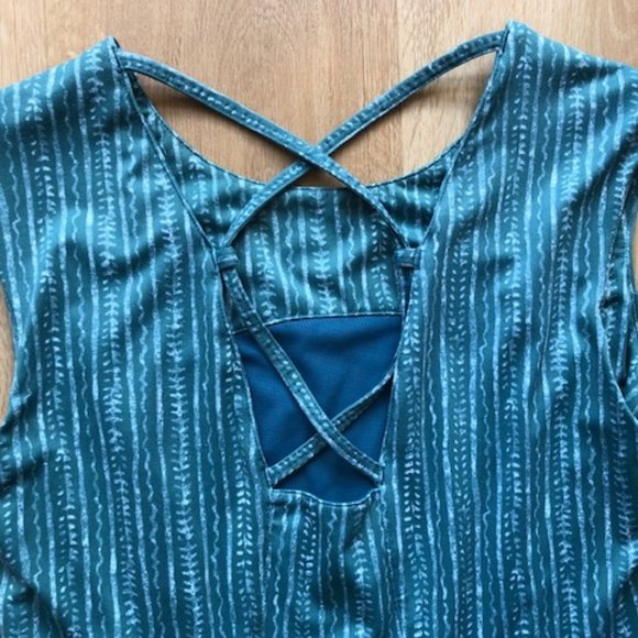 Title Nine dress - Picture 3 of 4